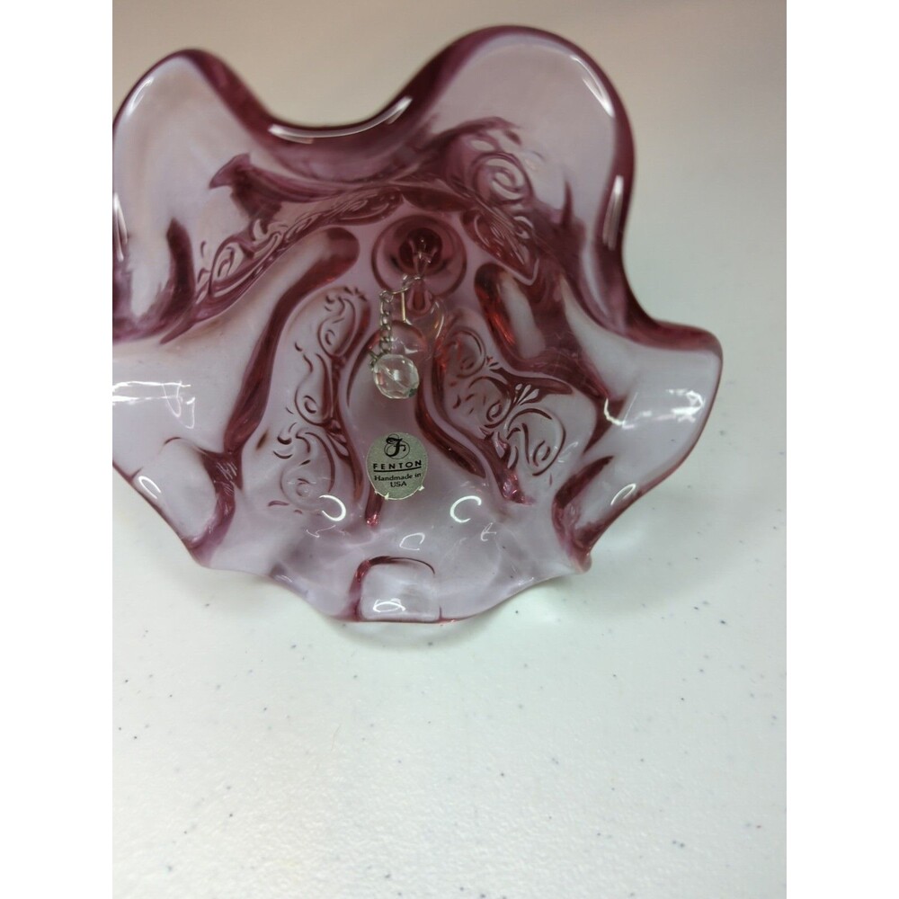 Vintage Fenton Art Glass Temple Dusty Rose Cabbage Bell Ruffled Base W/ Sticker - Picture 9 of 9